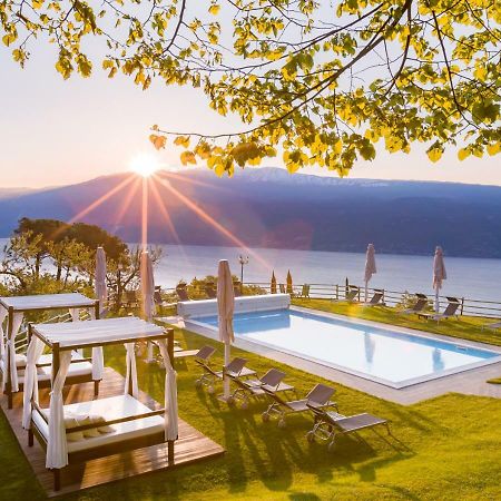 Boutique Hotel Villa Sostaga ガルニャーノ エクステリア 写真