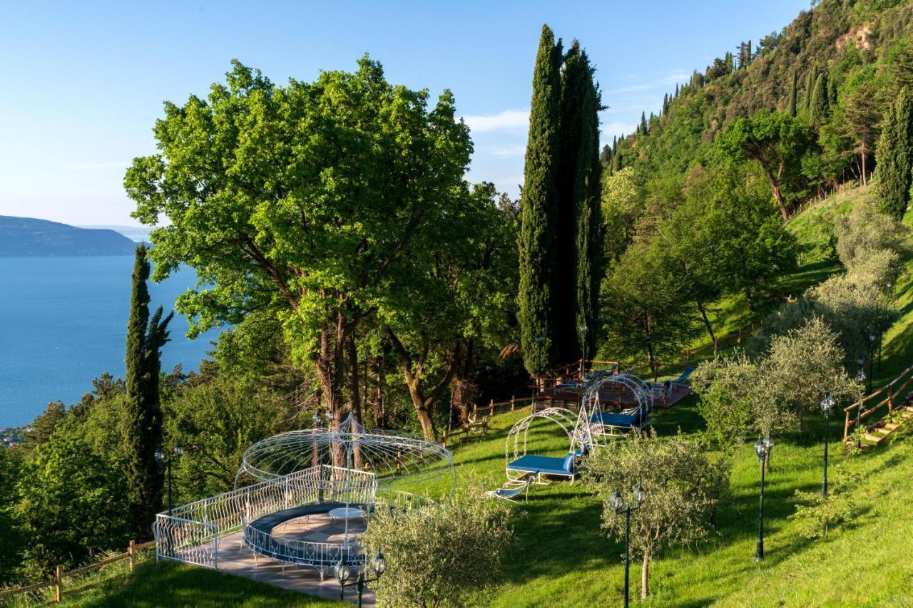 Boutique Hotel Villa Sostaga ガルニャーノ エクステリア 写真