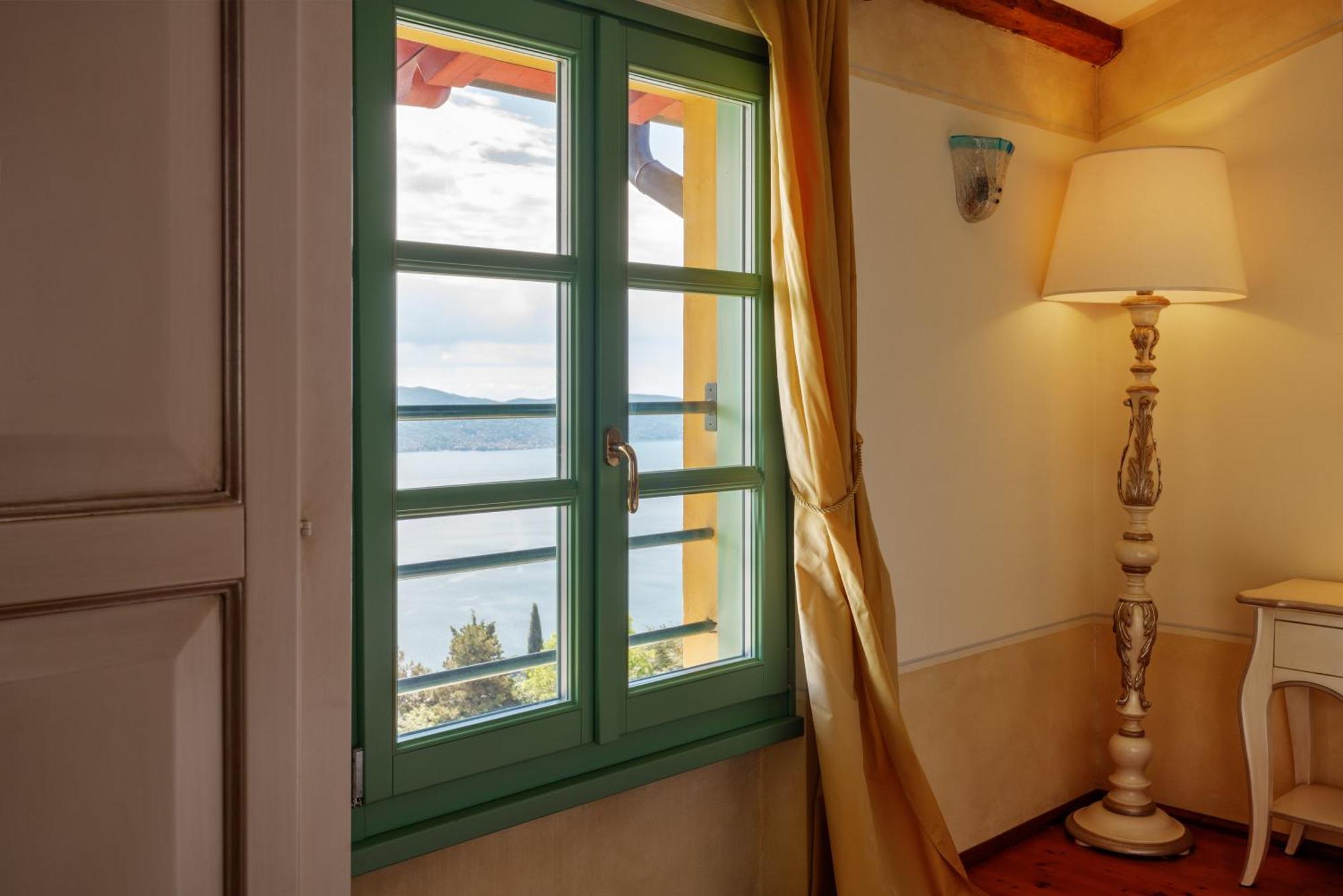 Boutique Hotel Villa Sostaga ガルニャーノ エクステリア 写真