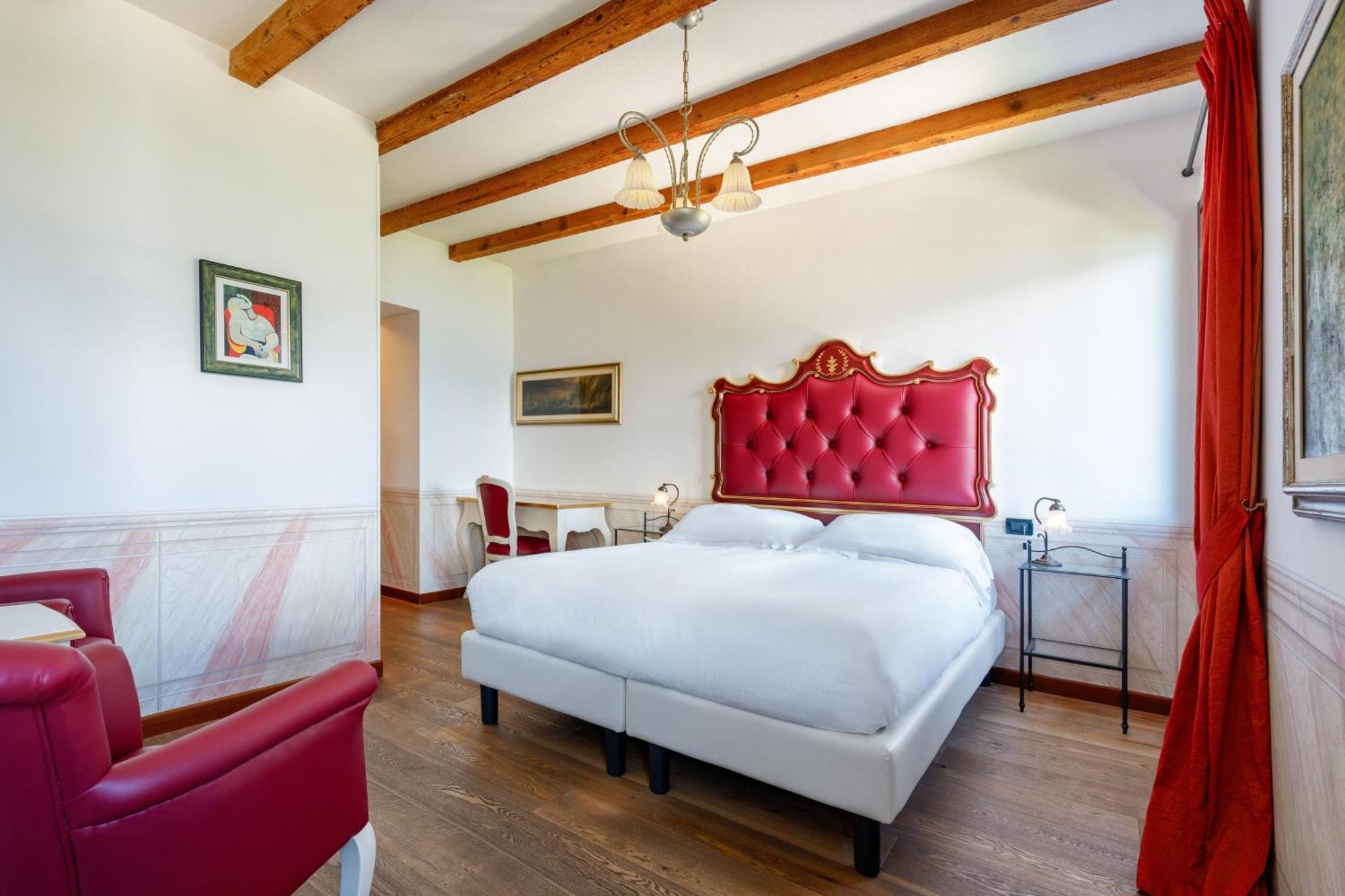 Boutique Hotel Villa Sostaga ガルニャーノ エクステリア 写真